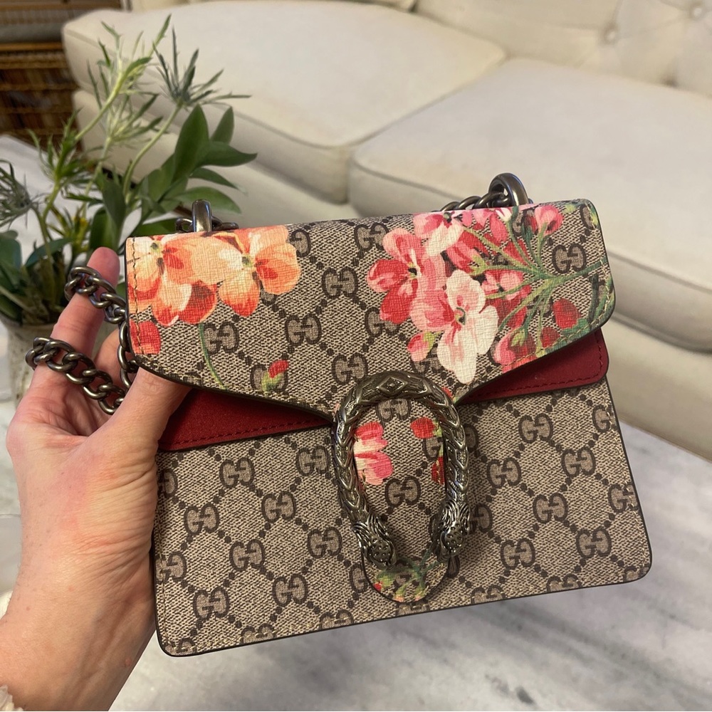 Authentic ￼Gucci Dionysus supreme Blooms Shoulder mini bag